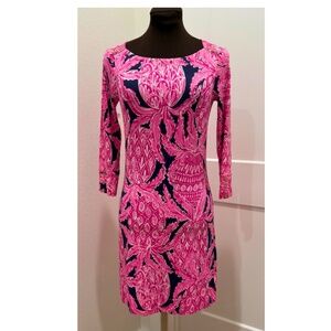 Lilly Pulitzer Sophie Dress Coco Safari Pineapple  - Size XS - Pink/Navy Blue